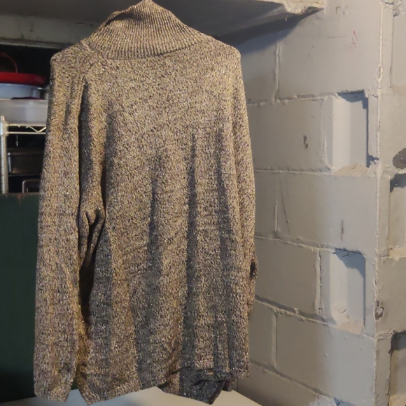 Gold shiny sweater - Picture 3 of 5